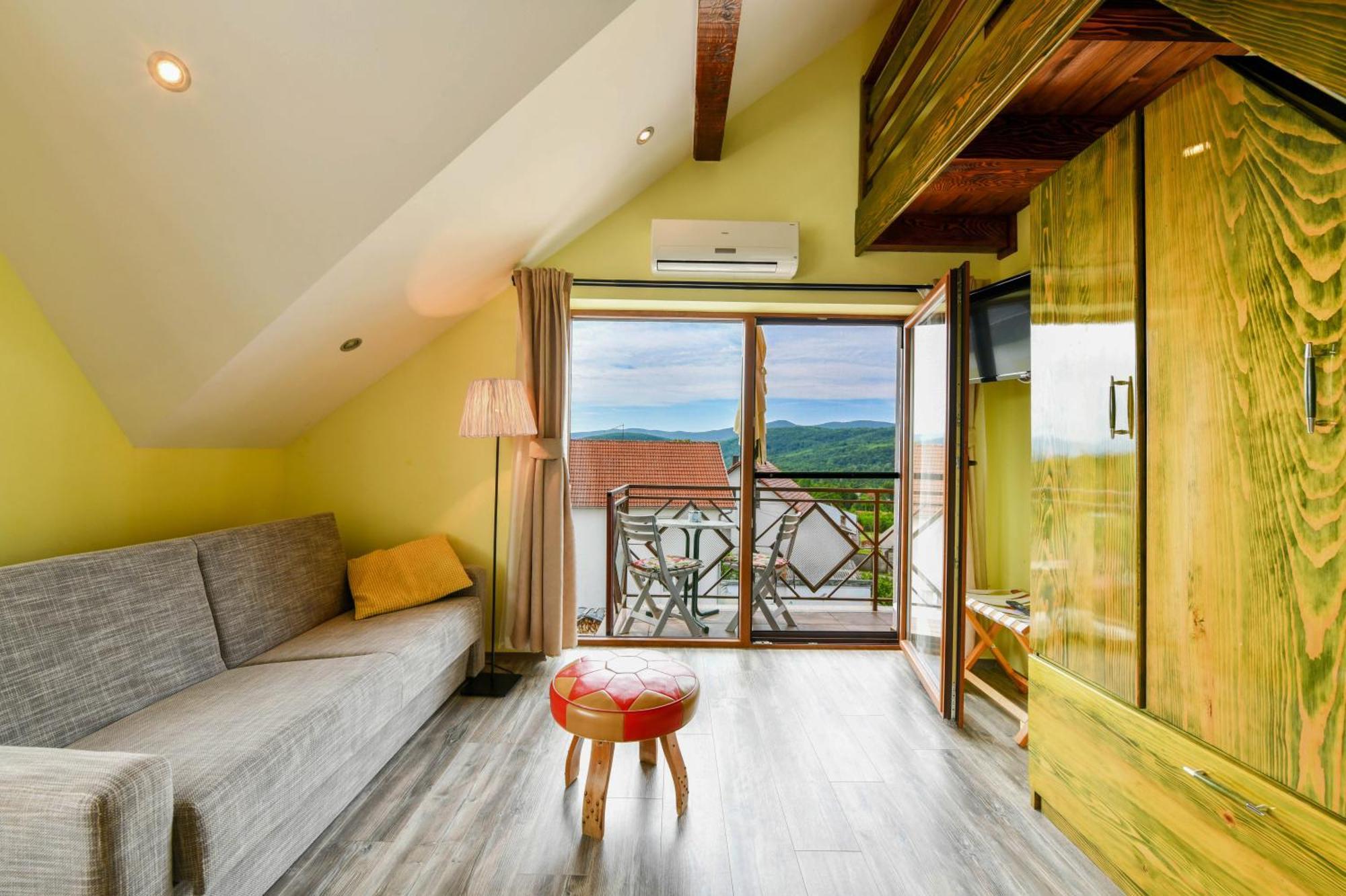Accommodation "Old Town Dreznik" Rakovica Exterior foto